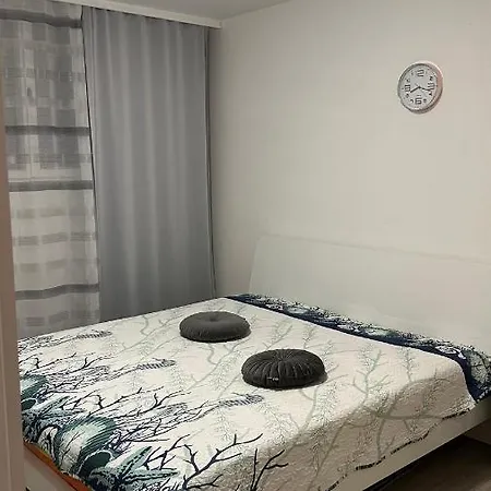 Beautiful Lena Apartman