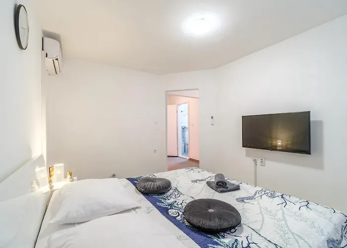 Apartment Beautiful Lena